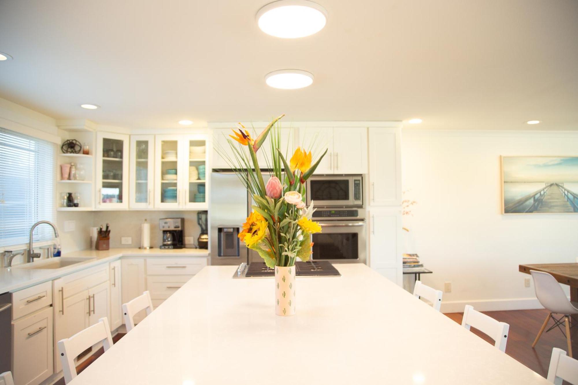 Scenic Lake View Home Tacoma Ngoại thất bức ảnh