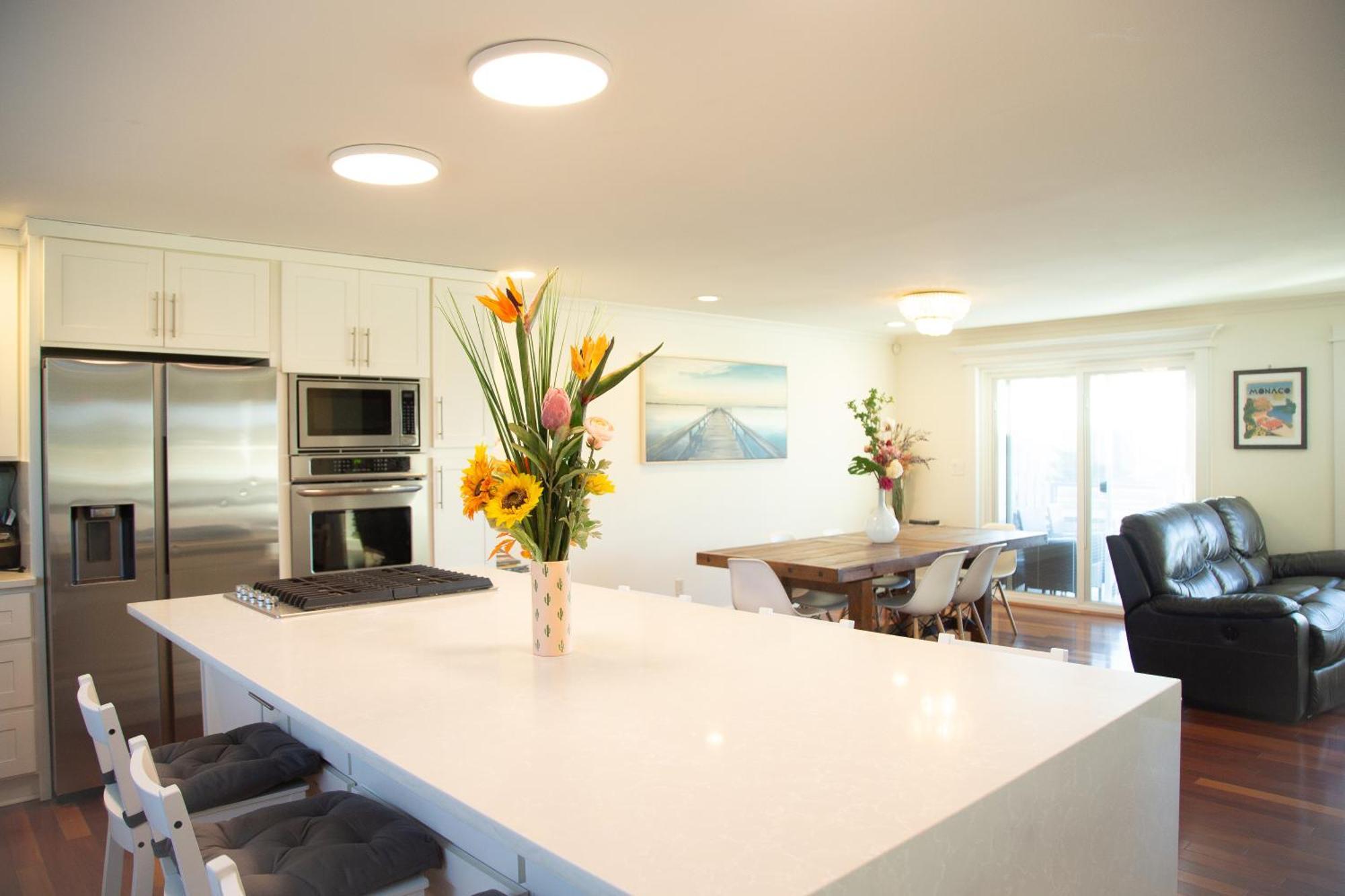 Scenic Lake View Home Tacoma Ngoại thất bức ảnh