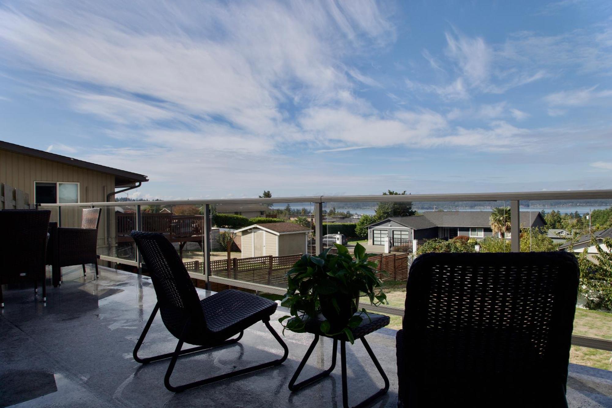 Scenic Lake View Home Tacoma Ngoại thất bức ảnh
