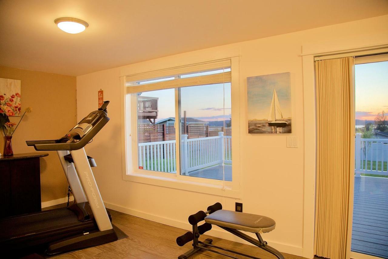 Scenic Lake View Home Tacoma Ngoại thất bức ảnh
